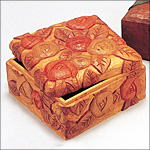 木彫の箱