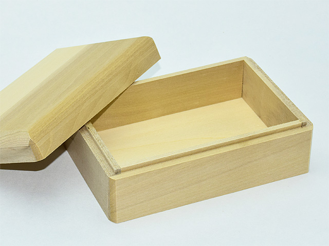 木彫 小箱