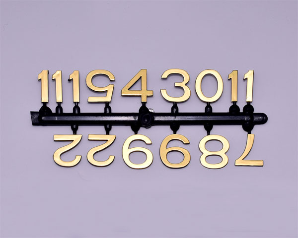 文字符アラビア数字　金